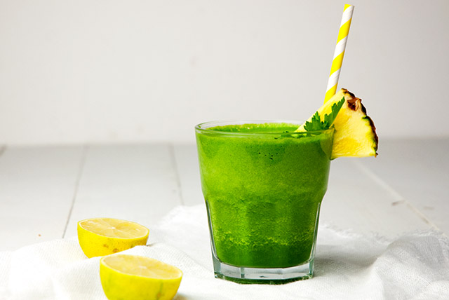 lala-post-detox-batido-verde.jpg